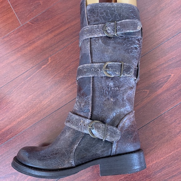 Steve Madden Buck Leather Boots 6 M Women